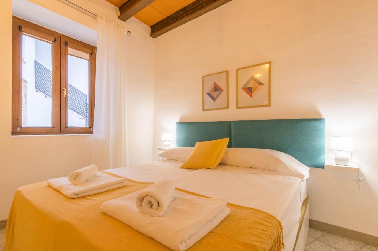 Apartamentos Miguel De Cervantes Centro Κόρδοβα Εξωτερικό φωτογραφία