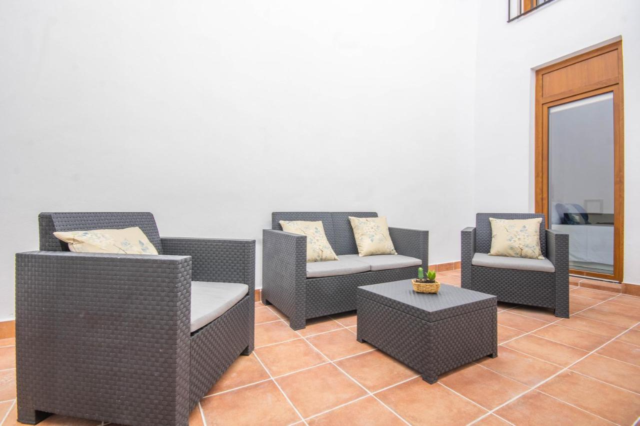 Apartamentos Miguel De Cervantes Centro Κόρδοβα Εξωτερικό φωτογραφία