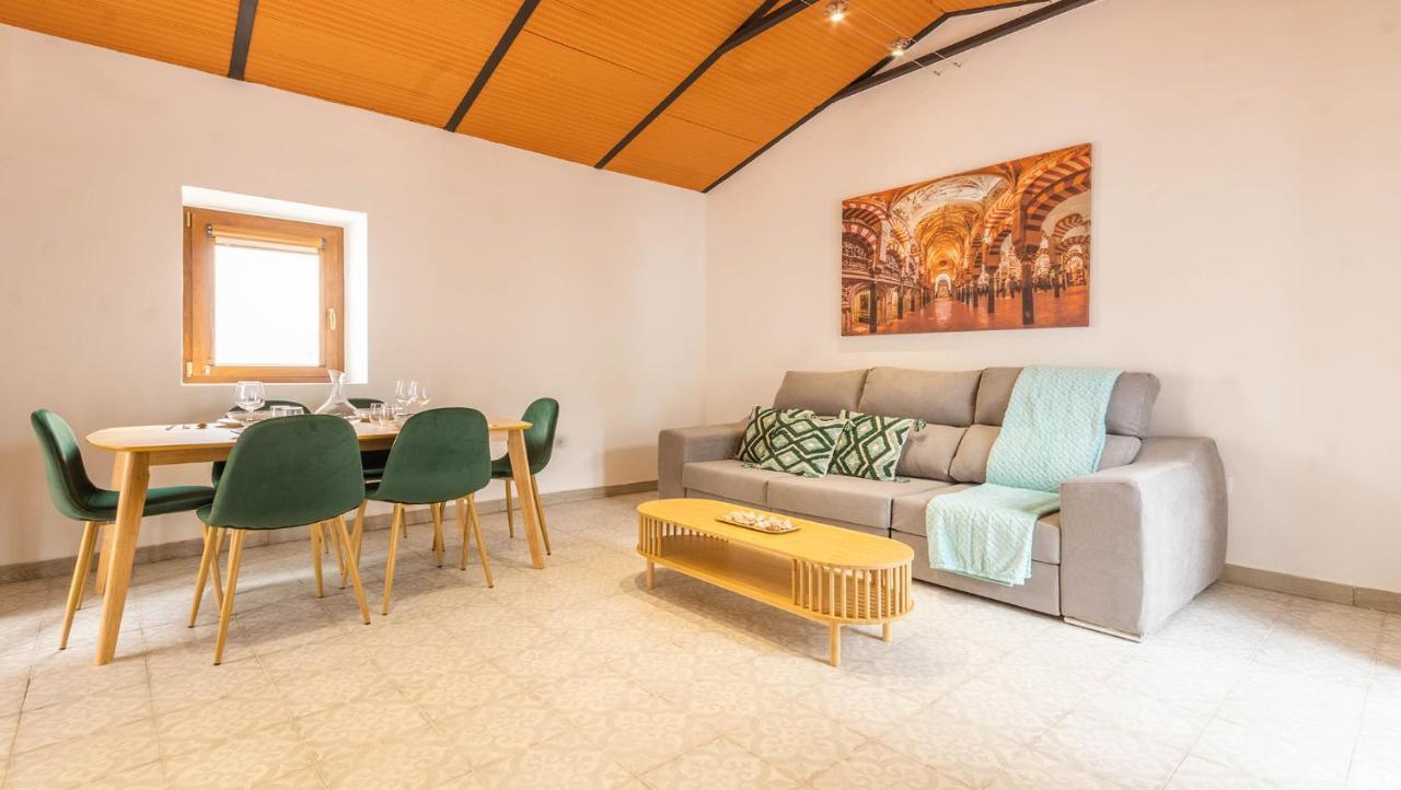 Apartamentos Miguel De Cervantes Centro Κόρδοβα Εξωτερικό φωτογραφία