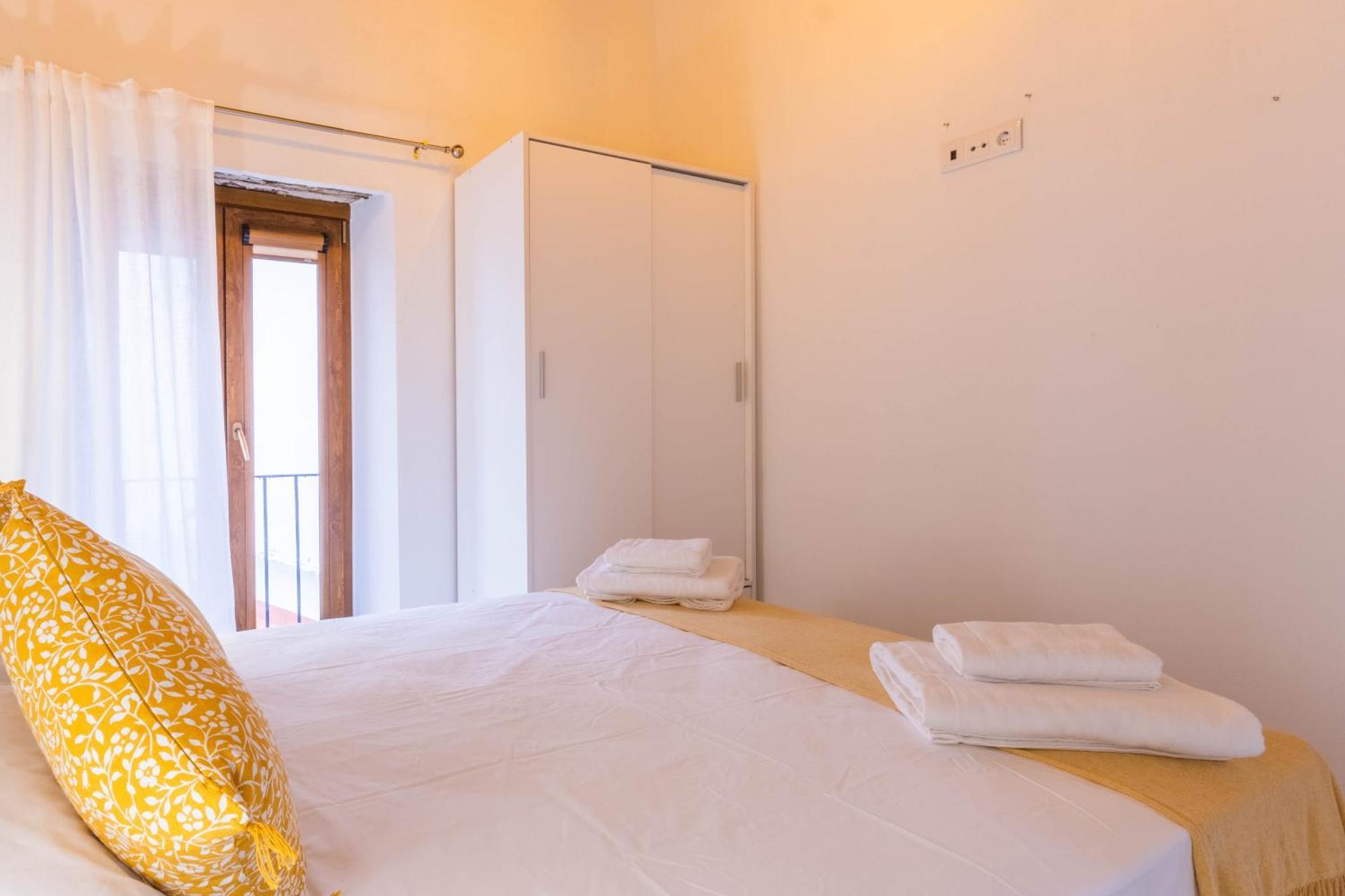 Apartamentos Miguel De Cervantes Centro Κόρδοβα Εξωτερικό φωτογραφία
