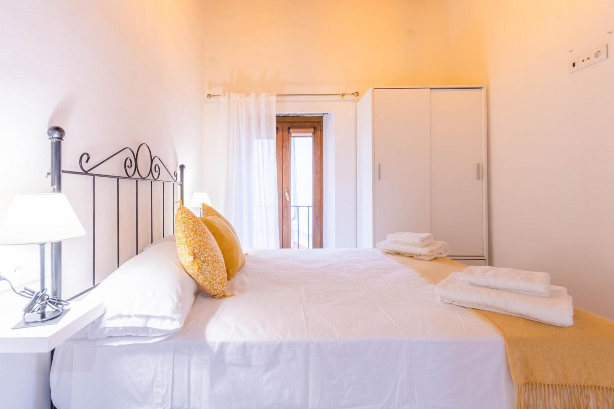 Apartamentos Miguel De Cervantes Centro Κόρδοβα Εξωτερικό φωτογραφία