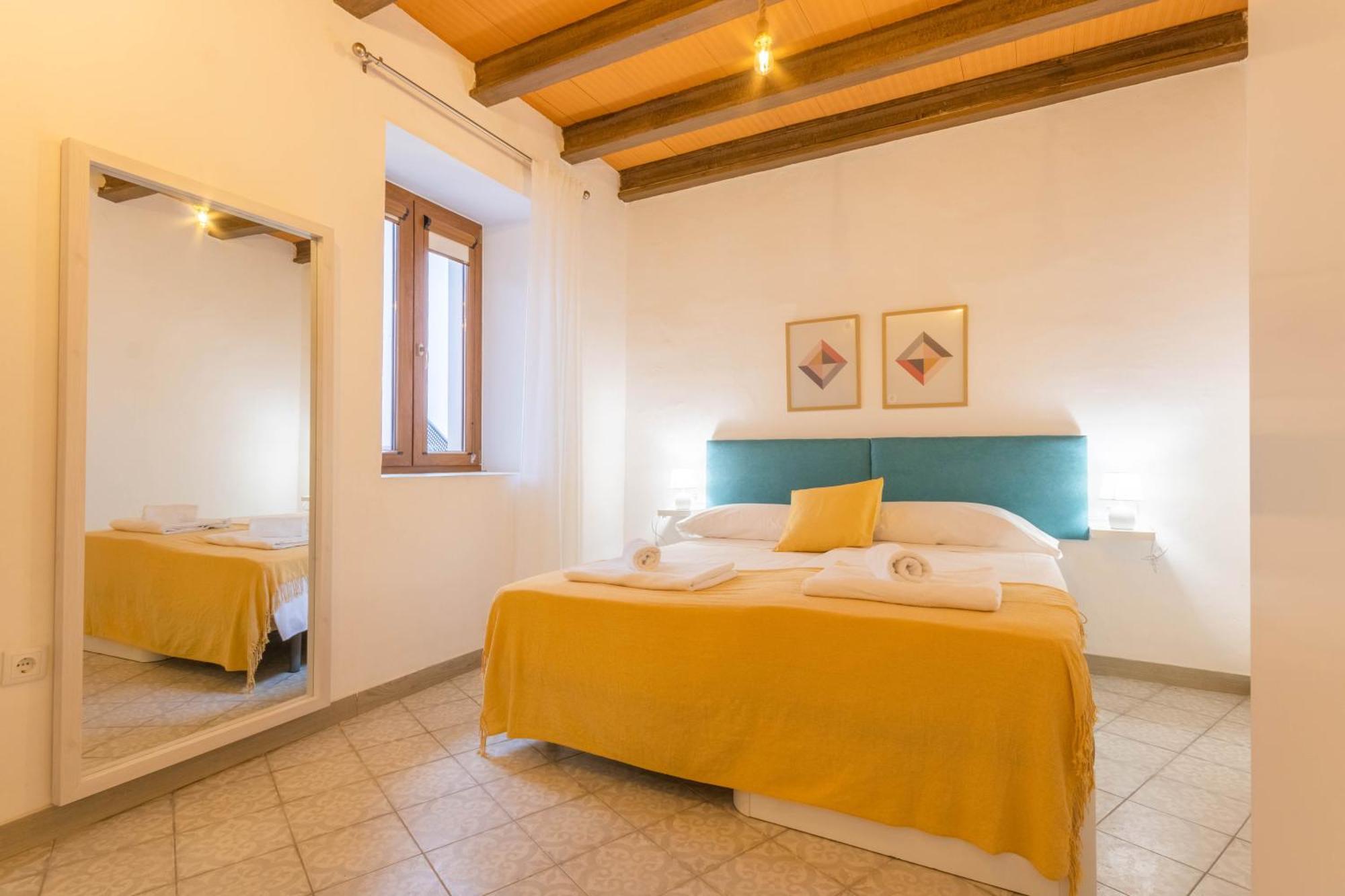 Apartamentos Miguel De Cervantes Centro Κόρδοβα Εξωτερικό φωτογραφία